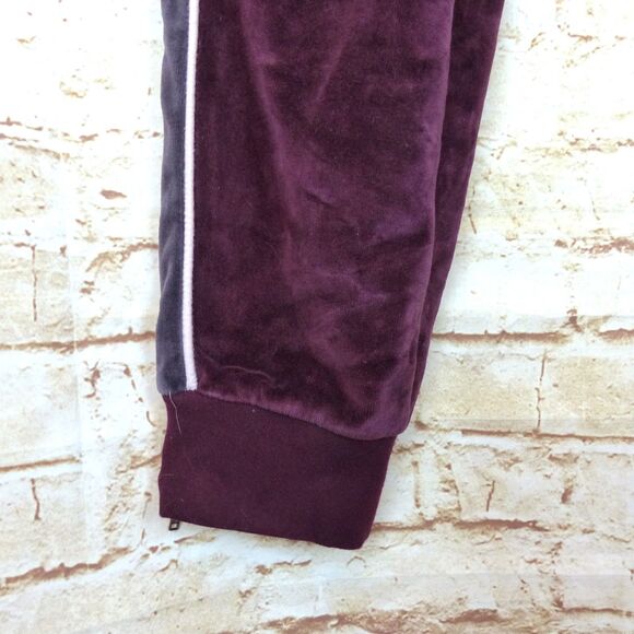 Fabletics Britt Jogger Pants Womens XL Burgundy Velour Gray Side Stripe Zip Leg - Picture 7 of 12